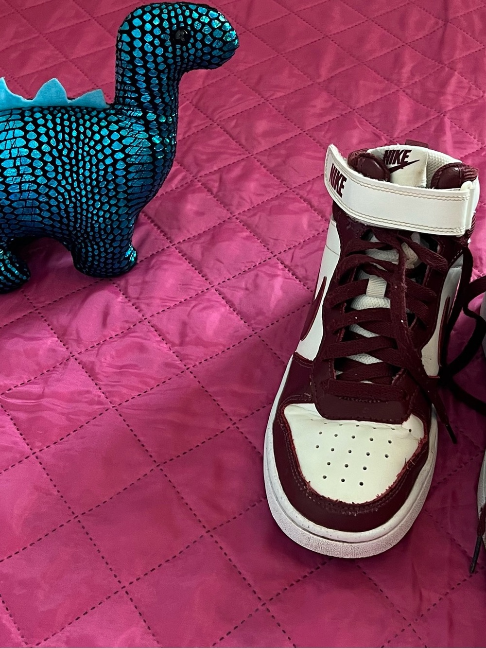 Nike Kids High-Top Sneakers in Maroon and White